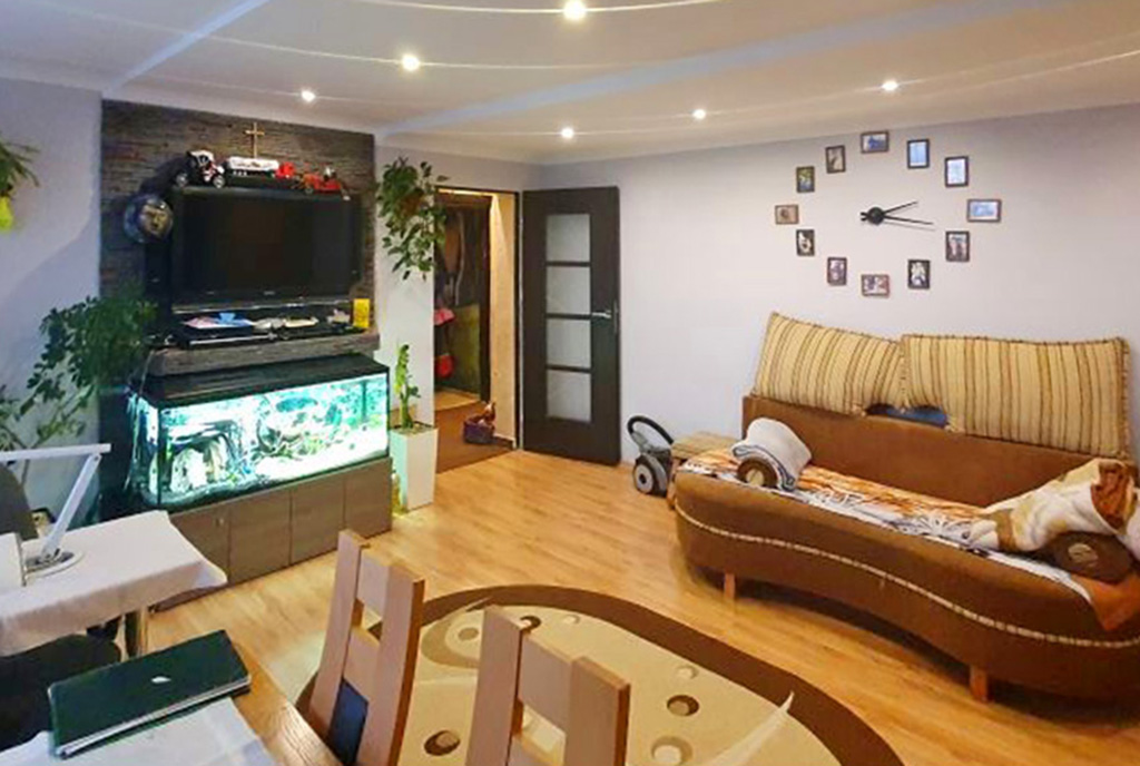 elegancki salon w ekskluzywnym apartamencie do sprzedaży Chrzanów (okolice)
