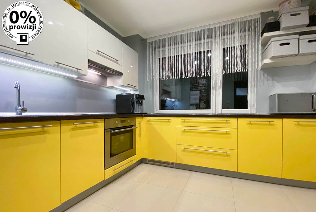 nowocześnie zabudowana kuchnia w luksusowym apartamencie na sprzedaż Katowice (okolice)