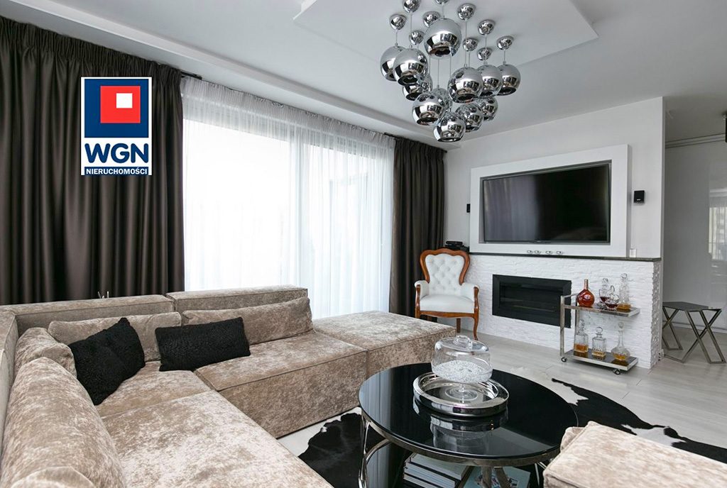 urządzony niezwykle gustownie salon w ekskluzywnym apartamencie na sprzedaż Trójmiasto