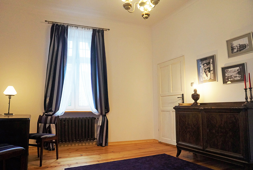 fragment komfortowego pomieszczenia w luksusowym apartamencie na sprzedaż Wrocław