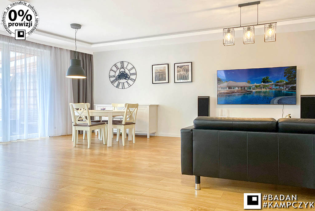 fragment pokoju dziennego w ekskluzywnym apartamencie na sprzedaż Katowice (okolice)