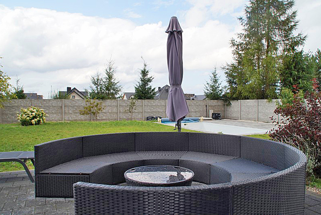 olbrzymi taras przy ekskluzywnej rezydencji na wynajem Słupsk