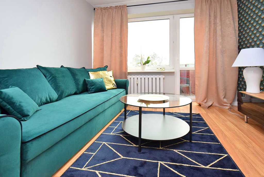 kameralne wnętrze salonu w ekskluzywnym apartamencie na sprzedaż Lublin