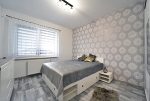 zaciszna sypialnia w ekskluzywnym apartamencie na wynajem Bolesławiec
