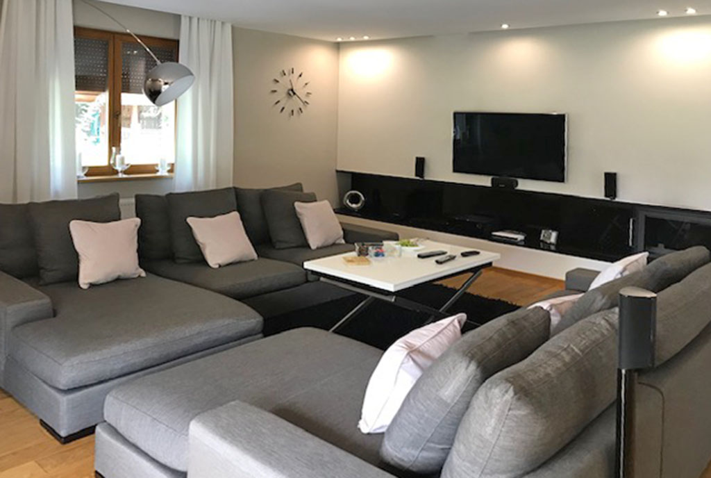 prestiżowy salon w ekskluzywnej willi do sprzedaży Wieluń (okolice)