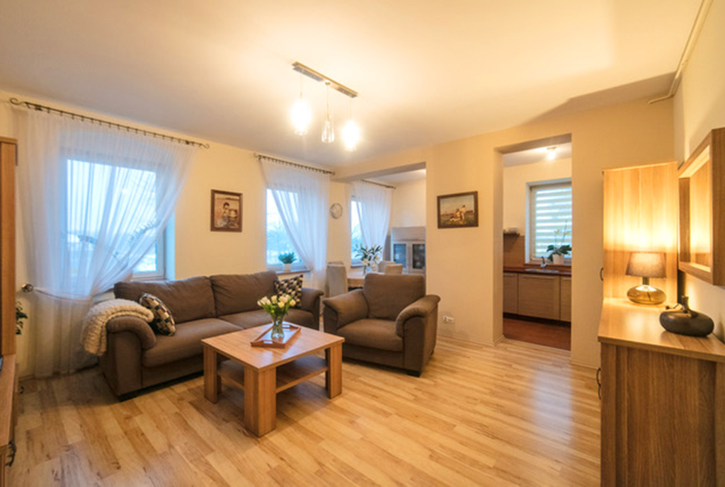 przestronne wnętrze ekskluzywnego apartamentu do sprzedaży Szczecin