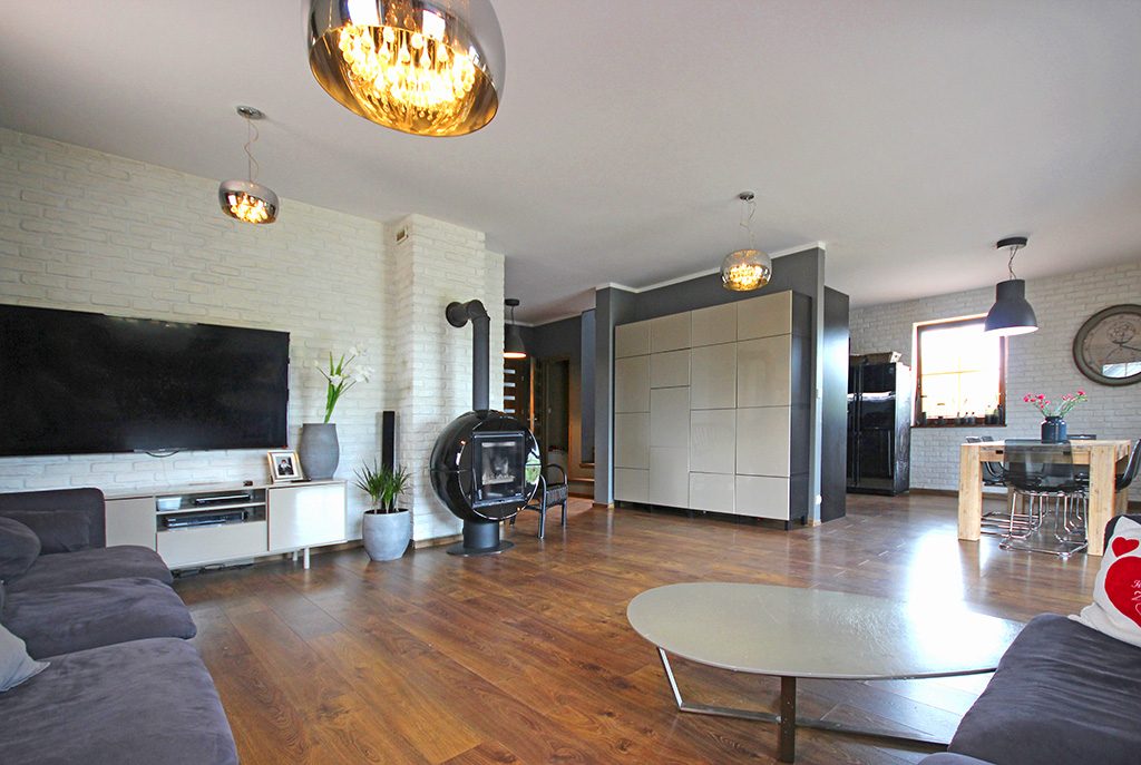 komfortowe wnętrze ekskluzywnej willi do sprzedaży Szczecin (okolice)