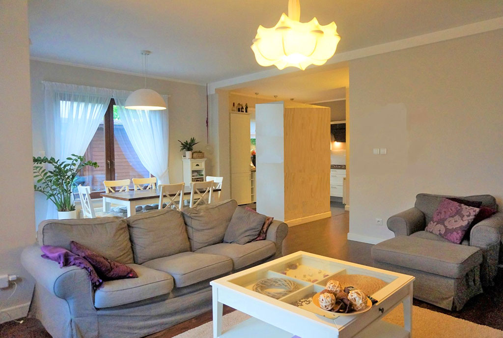 kameralny salon w ekskluzywnej willi do sprzedaży Wrocław