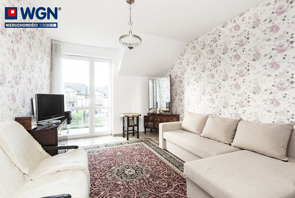 jeden z komfortowych pokoi w luksusowej willi do sprzedaży Gdańsk (okolice)