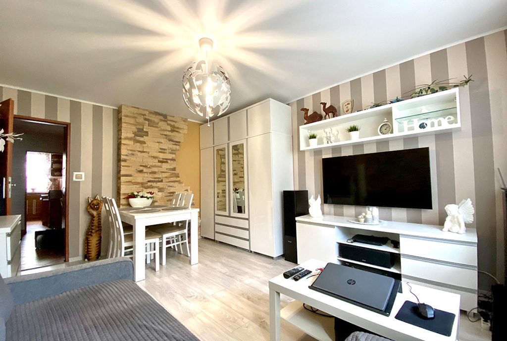 nowoczesny salon w ekskluzywnym apartamencie do sprzedaży Inowrocław