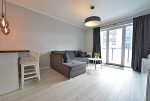 druga strona salonu w luksusowym apartamencie do wynajmu Bolesławiec