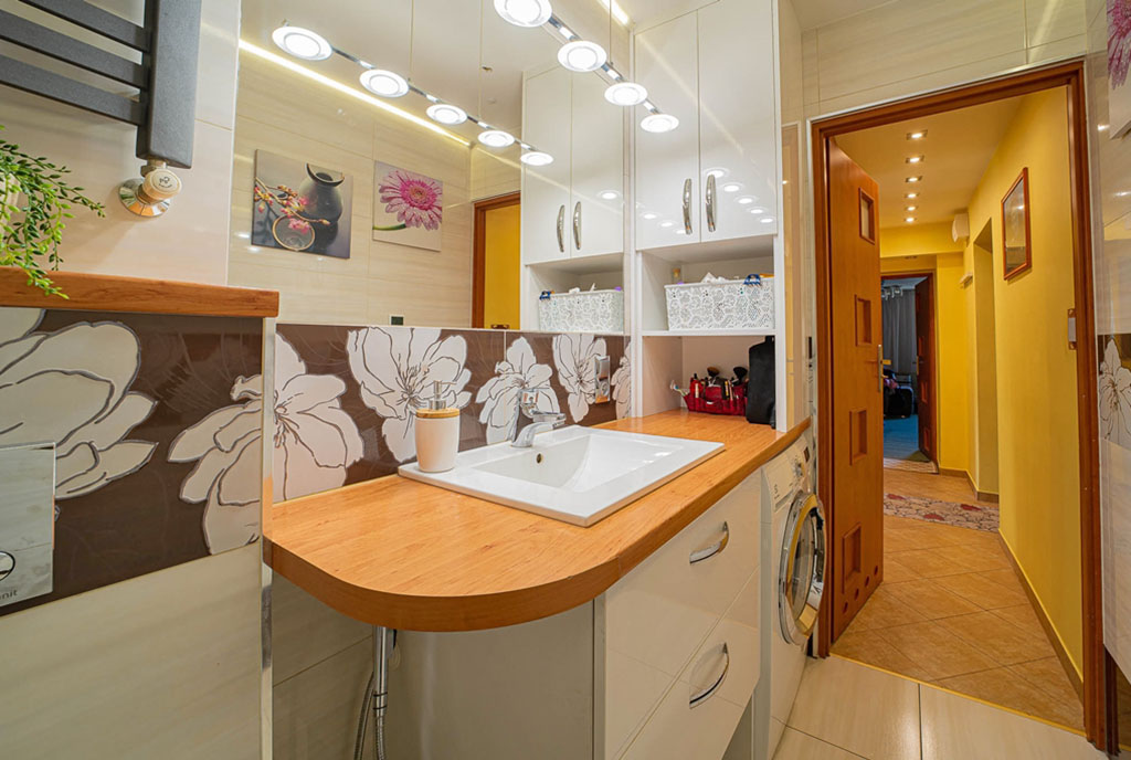 nowocześnie zaprojektowana kuchnia w luksusowym apartamencie na sprzedaż Bolesławiec