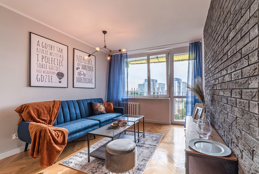 prestiżowe wnętrze salonu w ekskluzywnym apartamencie do sprzedaży Gdańsk