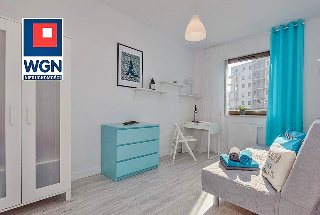 zdjęcie prezentuje jedno z komfortowych pokoi w luksusowym apartamencie na sprzedaż Gdańsk