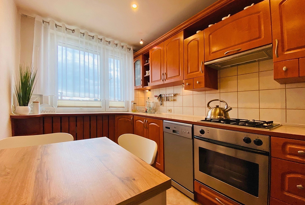 stylowa kuchnia w ekskluzywnym apartamencie na sprzedaż Katowice (okolice)