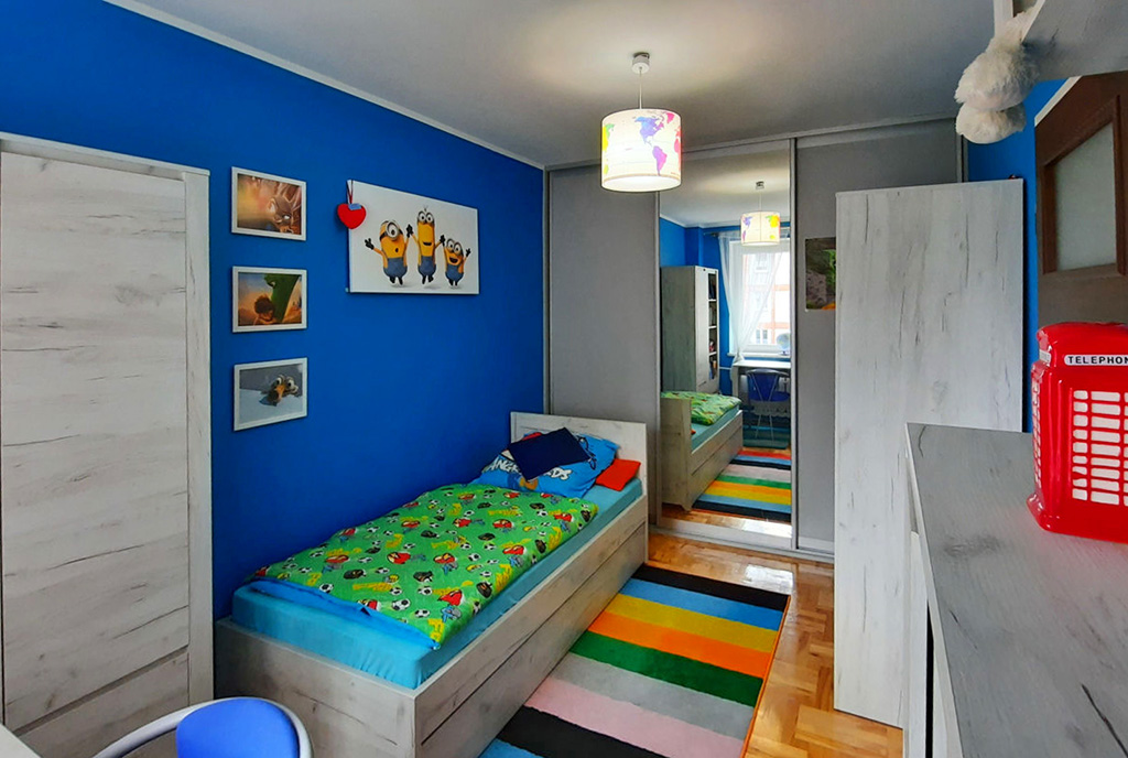 pokój dla dziecka znajdujący się w ekskluzywnym apartamencie na sprzedaż Konin