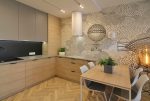 kuchnia oraz jadalnia w luksusowym apartamencie do wynajmu Wieluń