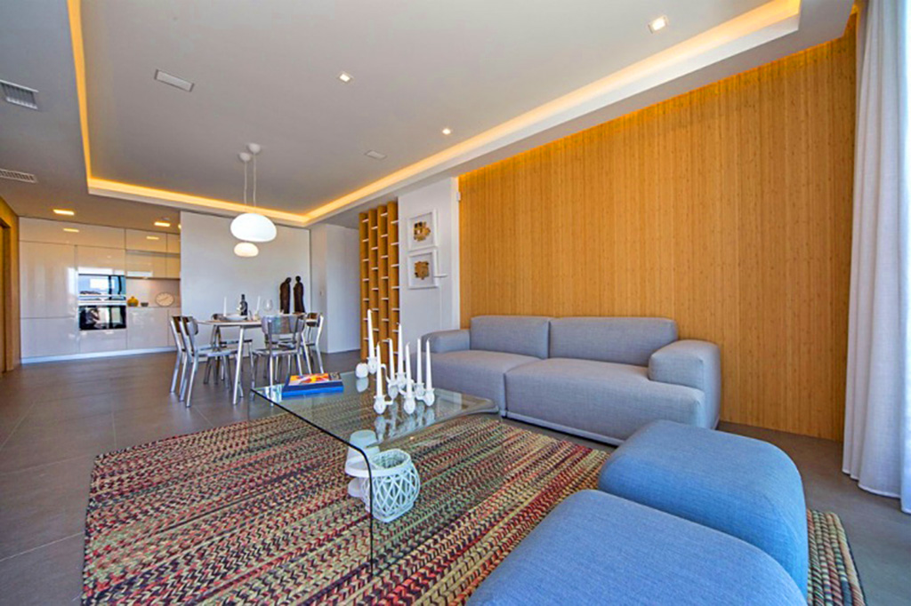 prestiżowy pokój dzienny w luksusowym apartamencie do sprzedaży Hiszpania