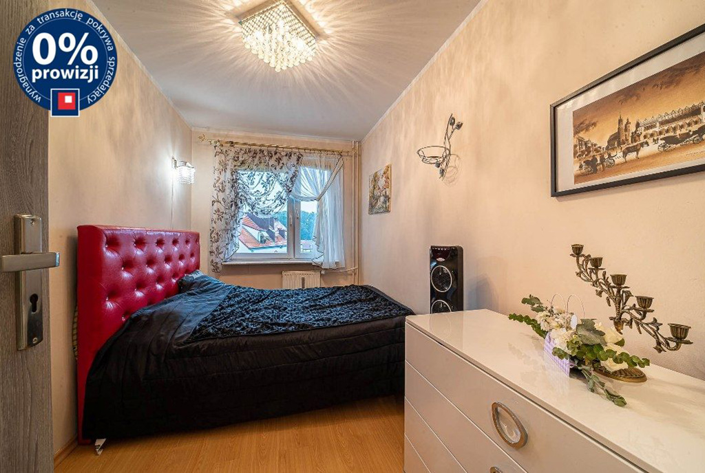 zaciszna sypialnia w luksusowym apartamencie do sprzedaży Bolesławiec