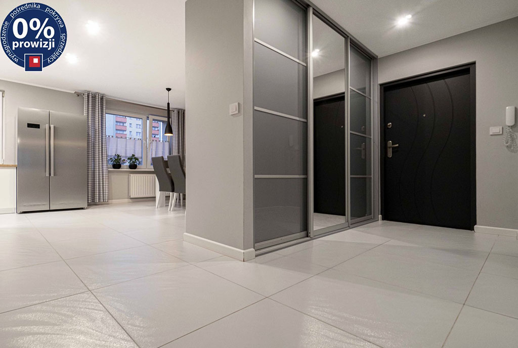 przestronne wnętrze luksusowego apartamentu do sprzedaży Katowice (okolice)