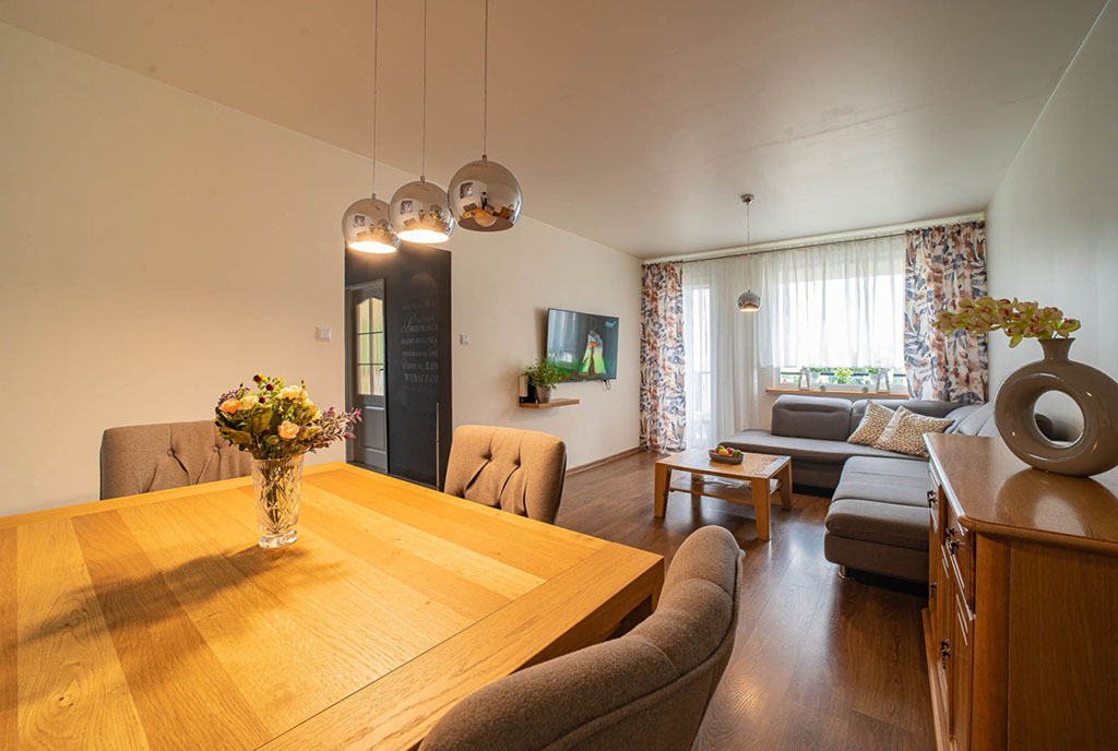 ekskluzywny salon w luksusowym apartamencie do sprzedaży Bolesławiec