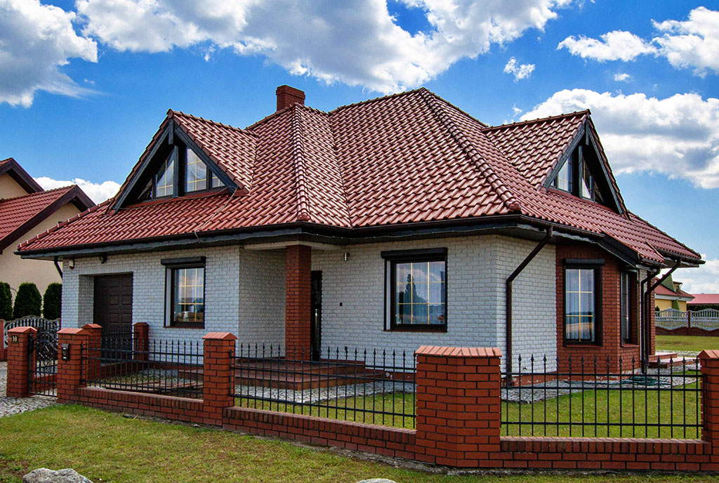 zapierająca dech w piersiach bryła luksusowej willi na sprzedaż Leszno (okolice)