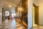 funkcjonalny hol w ekskluzywnym apartamencie na sprzedaż Szczecin