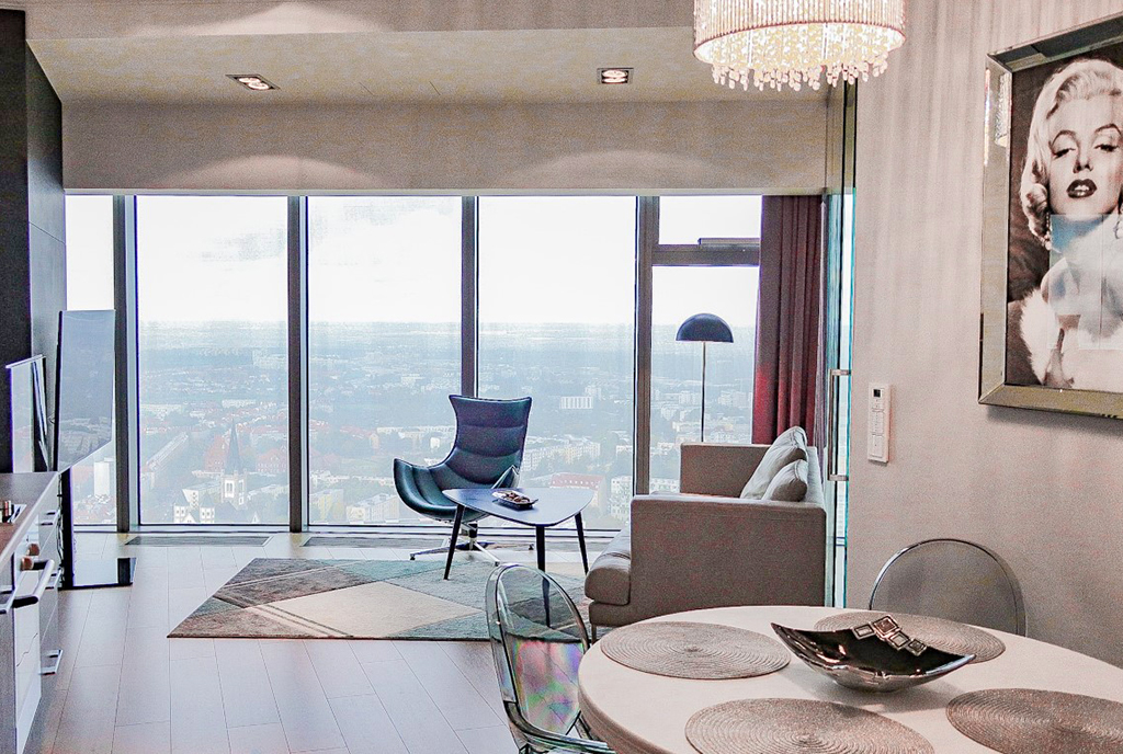 druga strona salonu w luksusowym apartamencie do wynajmu Wrocław Krzyki