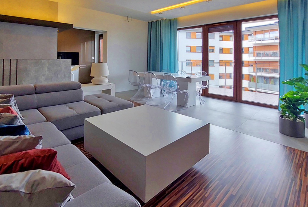 druga strona salonu w luksusowym apartamencie do wynajmu Piotrków Trybunalski