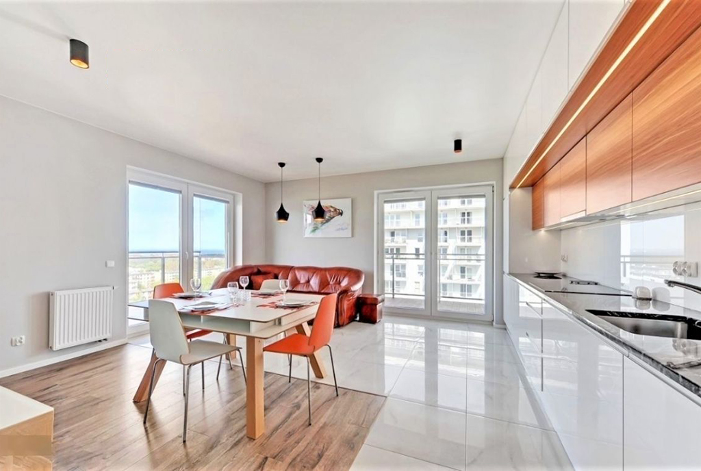 komfortowy pokój gościnny w luksusowym apartamencie na sprzedaż Gdańsk