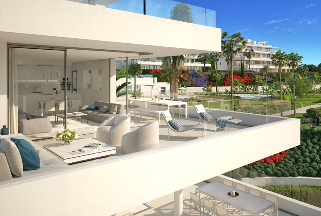 piękny taras przy luksusowym apartamencie na sprzedaż Hiszpania