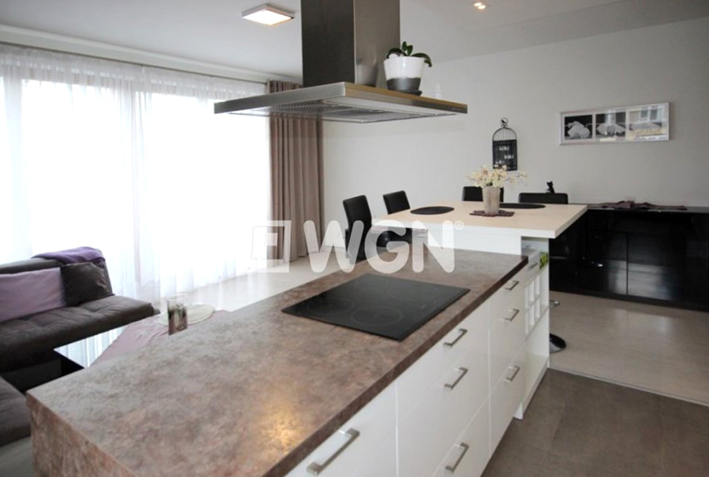komfortowa kuchnia w luksusowym apartamencie do wynajmu Szczecin