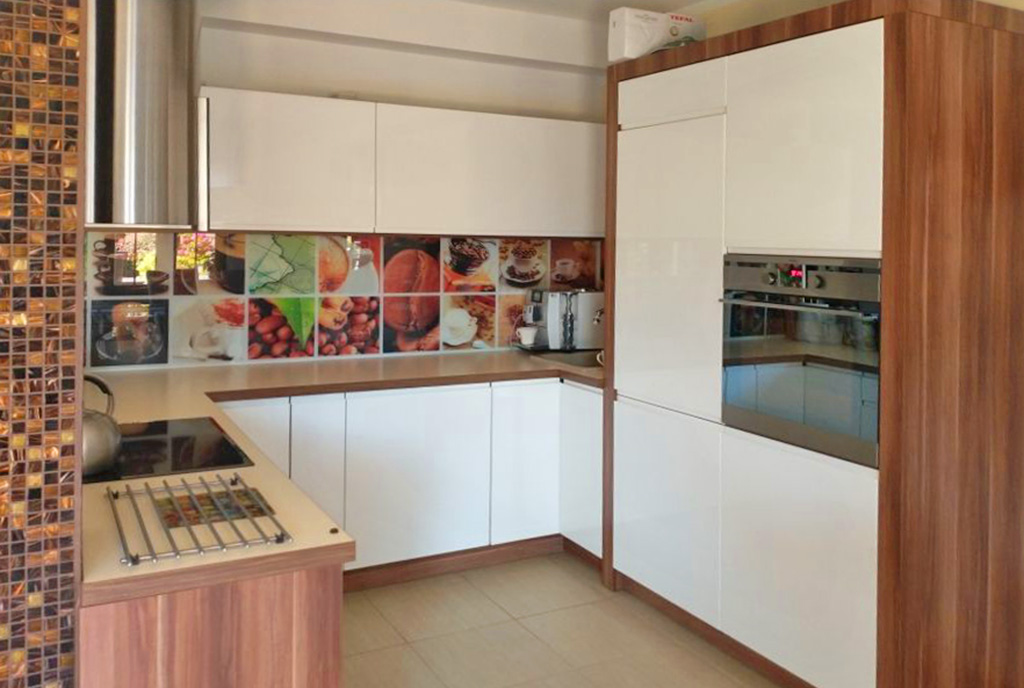 jadalnia oraz salon w ekskluzywnej willi do sprzedaży Legnica (okolice)