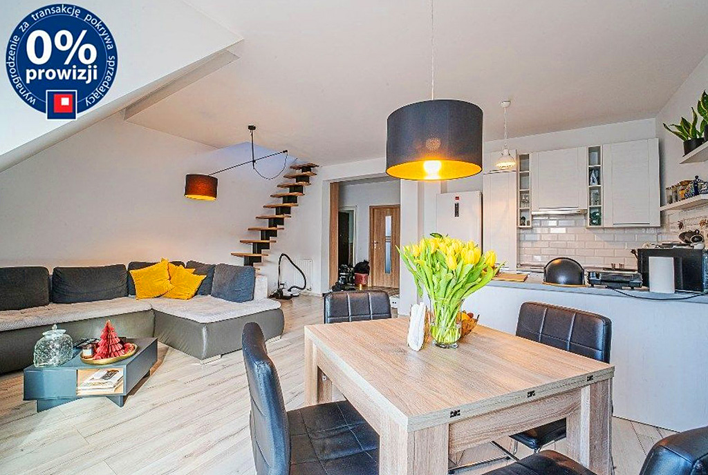 elegancka jadalnia w ekskluzywnym apartamencie na sprzedaż Bolesławiec