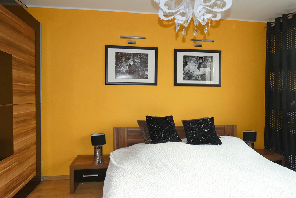 prywatna sypialnia w luksusowym apartamencie na sprzedaż Ostrów Wielkopolski