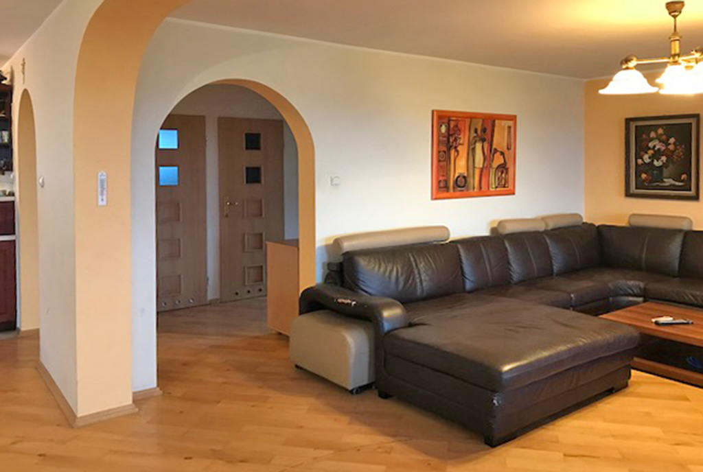 zapierające dech w piersiach rozmachem wnętrze ekskluzywnej willi na sprzedaż Wieluń (okolice)