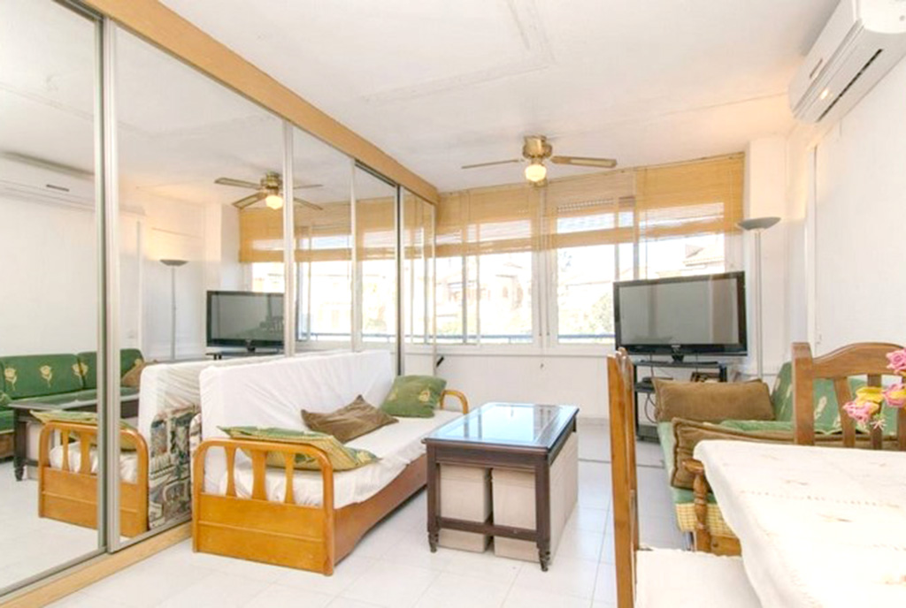 zaprojektowane zgodnie z najnowszymi trendami wnętrze luksusowego apartamentu na sprzedaż Hiszpania (La Mata)