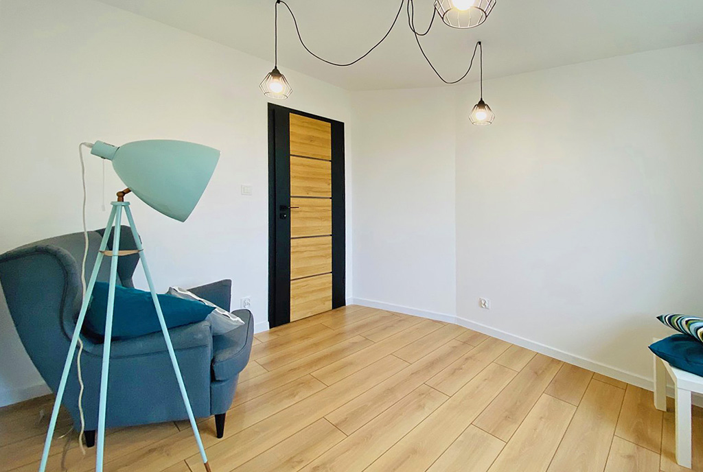 jeden z pokoi w luksusowym apartamencie na sprzedaż Katowice (okolice)