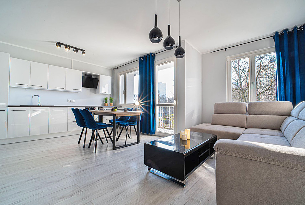 zaprojektowane z wyczuciem dobrego smaku wnętrze ekskluzywnego apartamentu do wynajęcia Bolesławiec