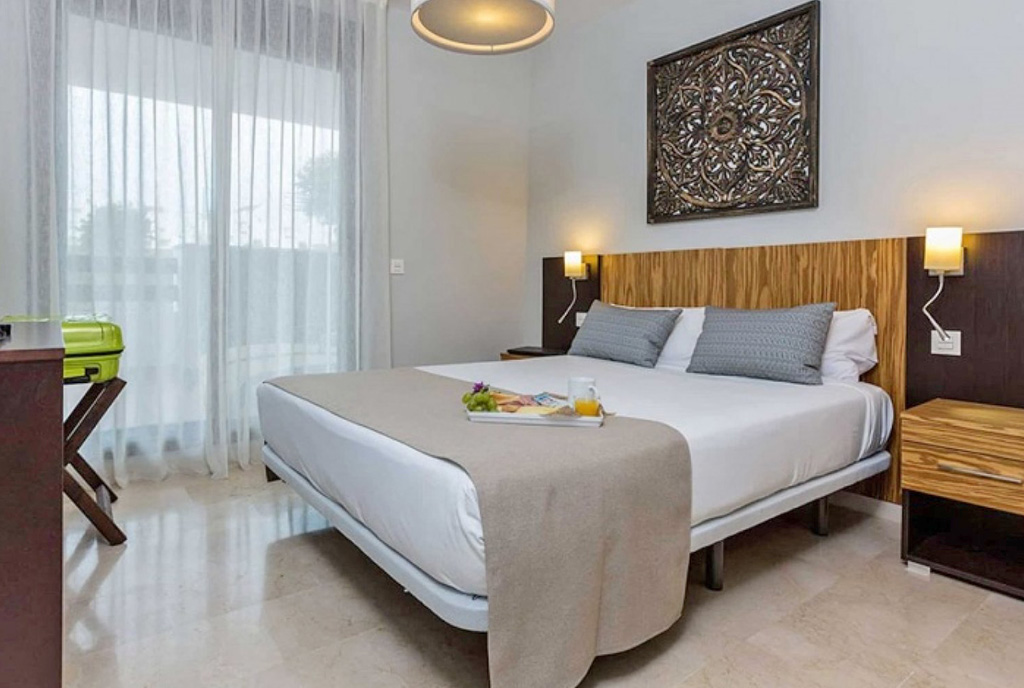 prywatna sypialnia w ekskluzywnym apartamencie na sprzedaż Hiszpania (Valle Romano, Estepona)