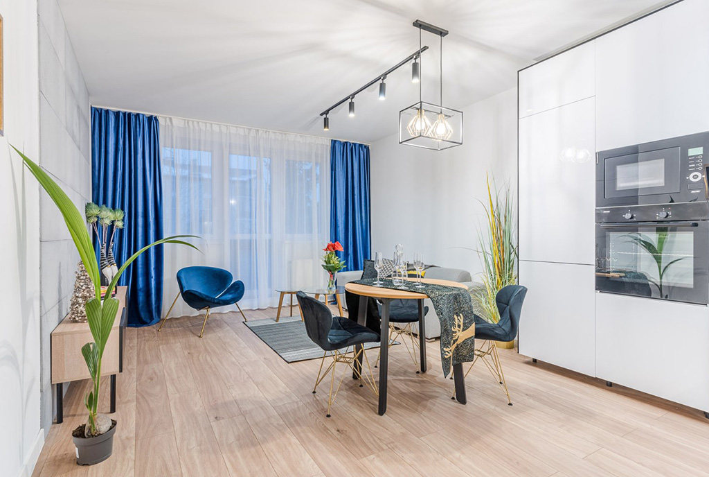 zbliżenie na jadalnię w ekskluzywnym apartamencie na sprzedaż Gdańsk