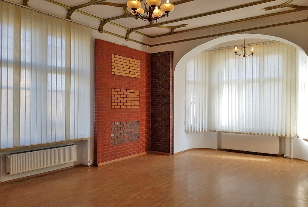 eleganckie wnętrza luksusowego dworu do sprzedaży Zielona Góra (okolice)