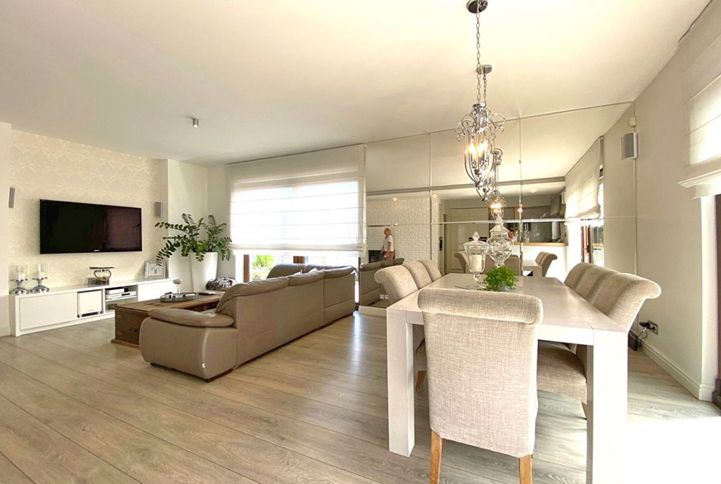 zapierające dech w piersiach wnętrze luksusowej willi do wynajmu Szczecin (okolice)