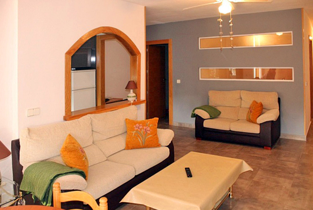 zbliżenie na hol w ekskluzywnym apartamencie do sprzedaży Hiszpania (Costa Blanca, Orihuela Costa)