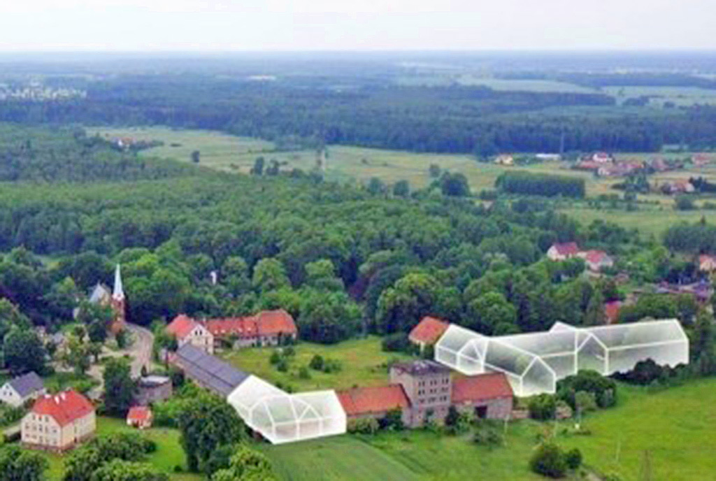 zdjęcie wykonane z drona prezentujące kompleks pałacowy do sprzedaży Dolny Śląsk