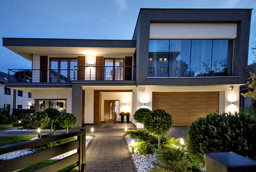 nowoczesna bryła luksusowej willi na sprzedaż Wrocław