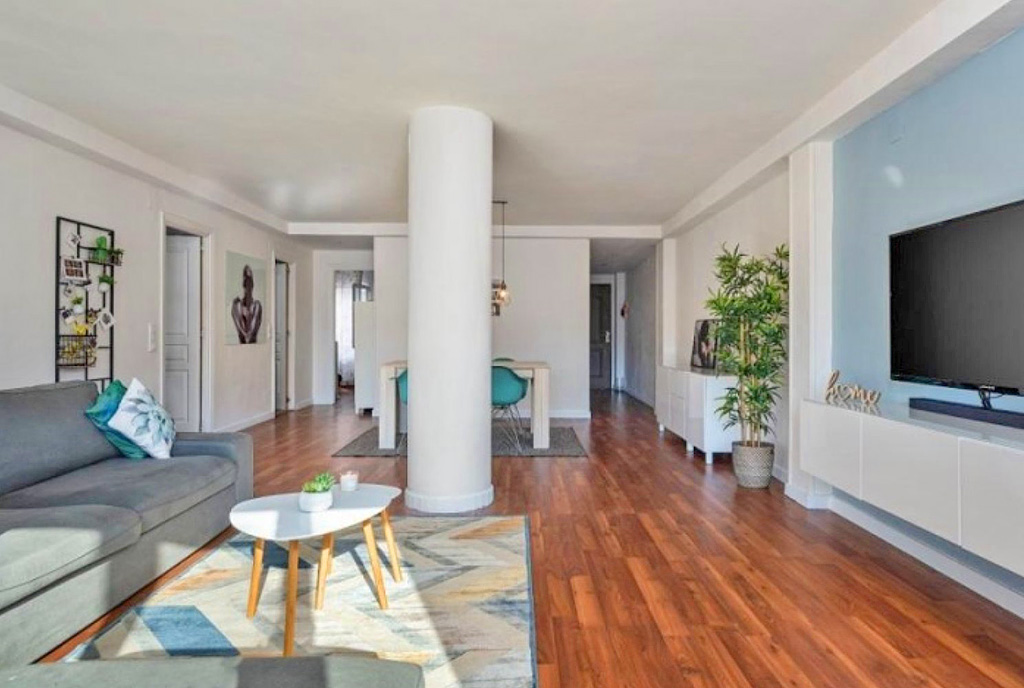 przestronne wnętrze luksusowego apartamentu na sprzedaż Hiszpania (Torrevieja, Torrevieja)