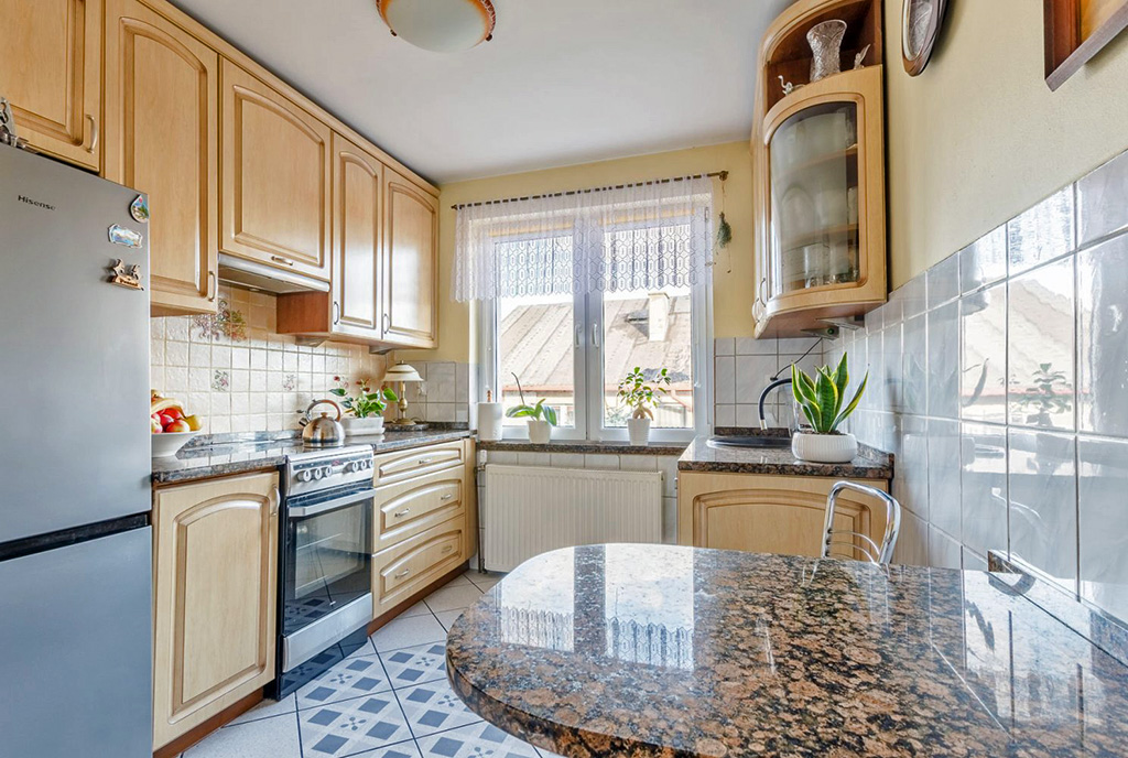 użyteczna kuchnia w ekskluzywnej willi do sprzedaży Gdynia (okolice)