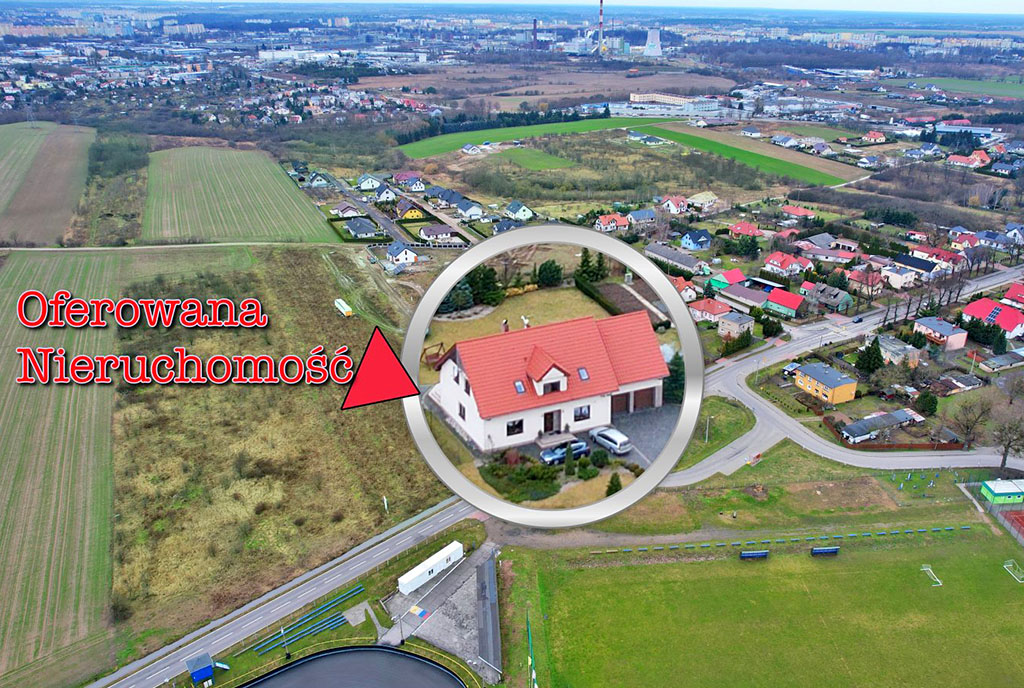 widok z drona prezentujący z góry luksusową willę do sprzedaży Gorzów Wielkopolski (okolice)