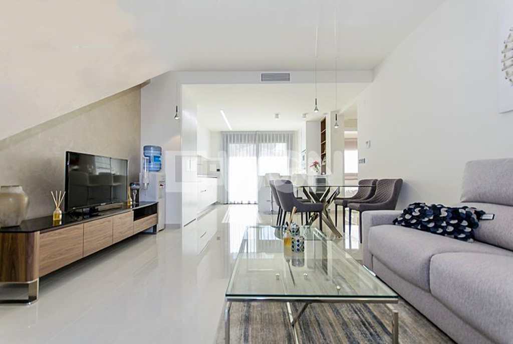 wytworne wnętrze luksusowego apartamentu do sprzedaży Hiszpania (Torrevieja, Alicante)